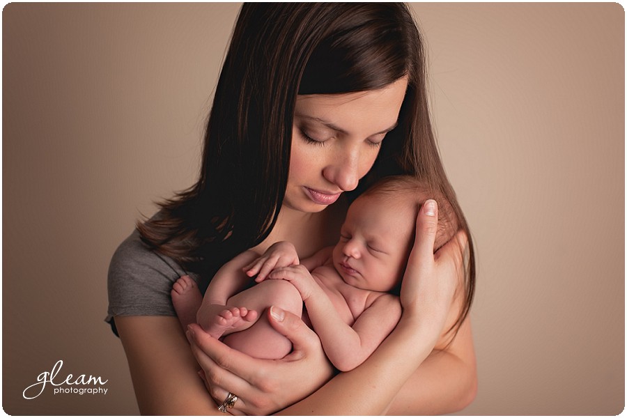 Newborn photographer 60093